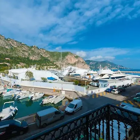 Stunning Sur Retreat Chic With Air-conditioning And Breathtaking Views Feriehus Beaulieu-sur-Mer