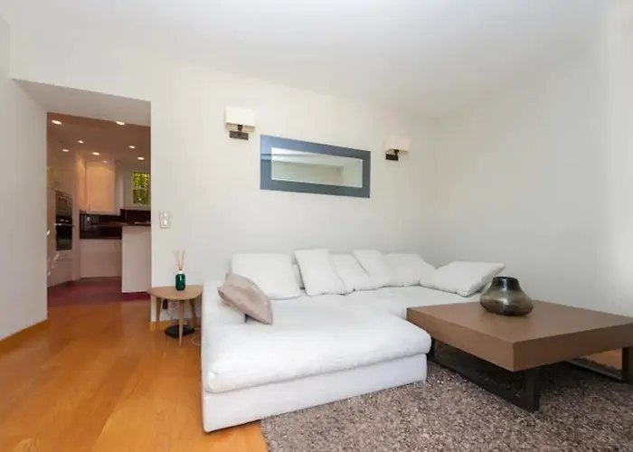 Stunning Sur Retreat Chic With Air-conditioning And Breathtaking Views Сasa de vacaciones Beaulieu-sur-Mer