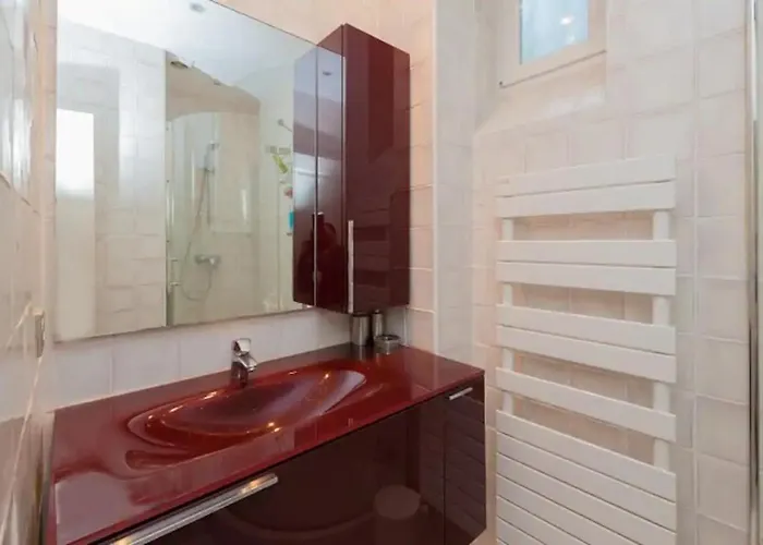 Stunning Sur Retreat Chic With Air-conditioning And Breathtaking Views Дом отдыха